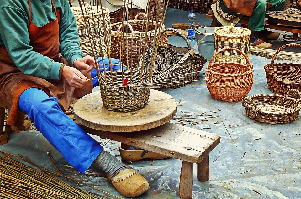 Home Industry, Peluang Usaha bagi Pengrajin